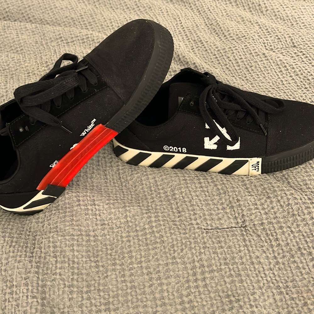 Off white Vulc Lows